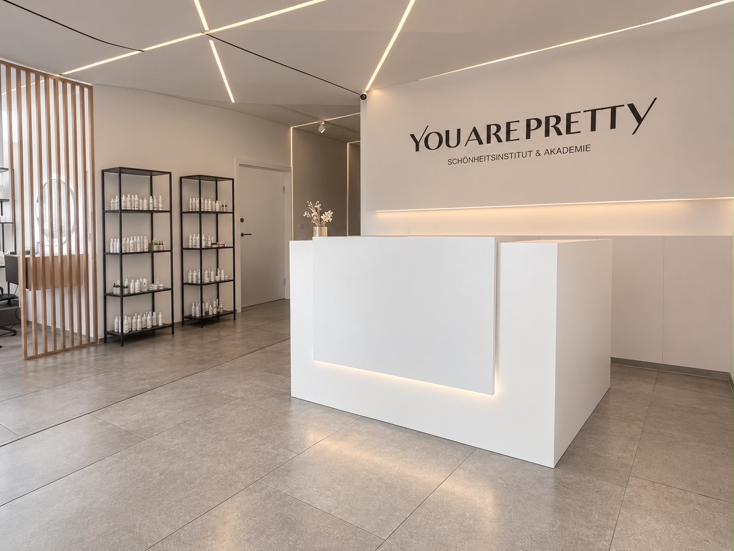 Empfangstresen des YouArePretty Schönheitsinstituts